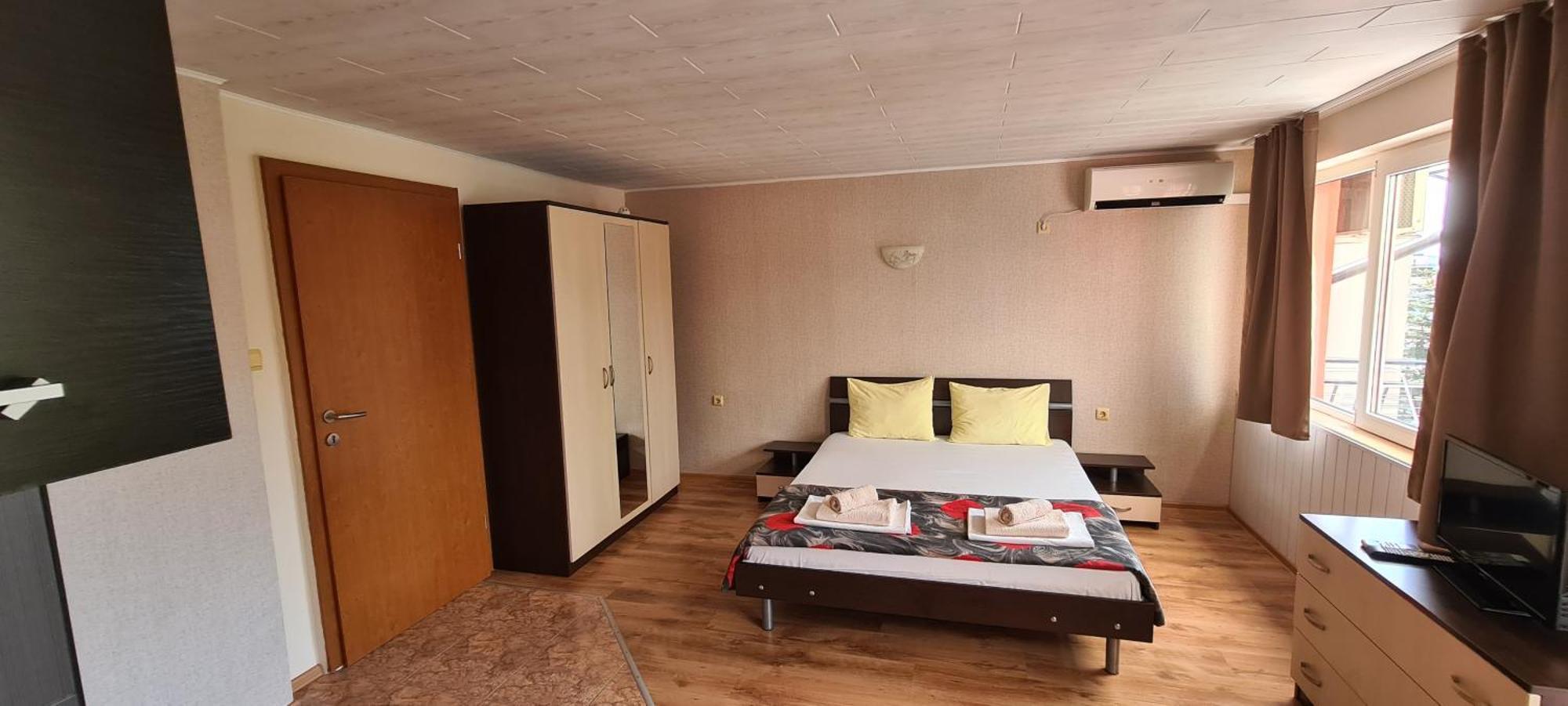 Sineva Guest House Ravda Extérieur photo
