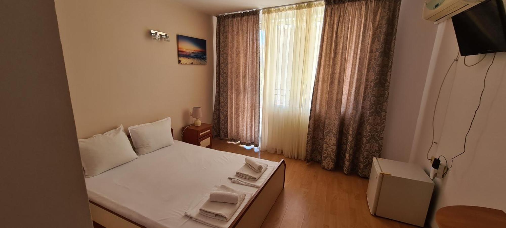 Sineva Guest House Ravda Extérieur photo
